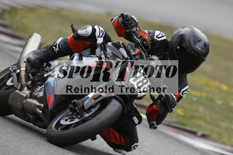 /37 09.08.2026  Pluess Motosport ADR/Freies Fahren/187